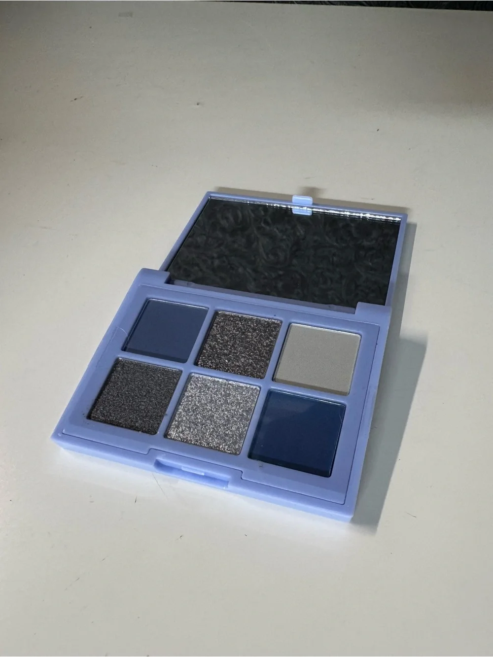 essence Ice, Ice Baby! Lavender Eyeshadow Palette